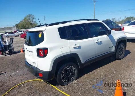 2018 Jeep Renegade Sport 4X4 z USA, uszkodzony, nr VIN ZACCJBAB0JPH90742